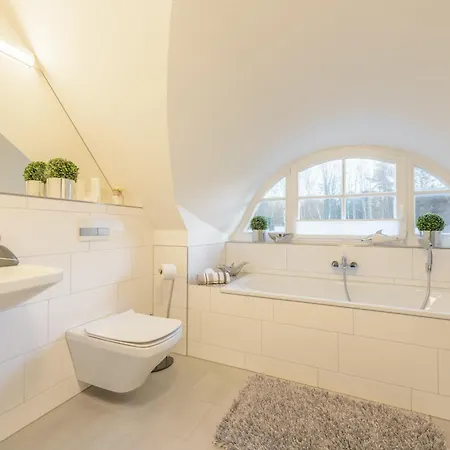 Traum Reethaus Am &ndash Mit Pool, Sauna & Yoga *