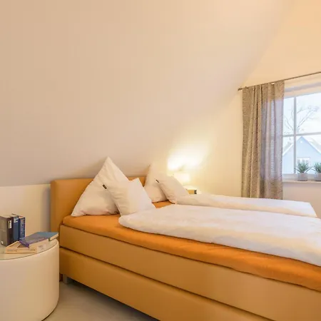 Traum Reethaus Am &ndash Mit Pool, Sauna & Yoga Hébergement de vacances